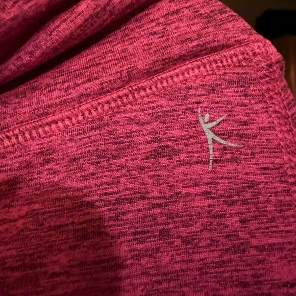 Danskin Pink Textured Leggings with Stretchy Comfort - Picture 3 of 4